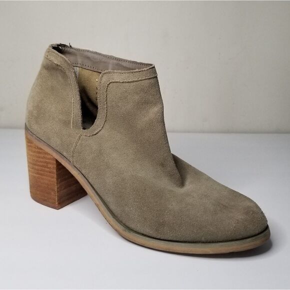 Urban Outfitters booties size 9 - Picture 1 of 8